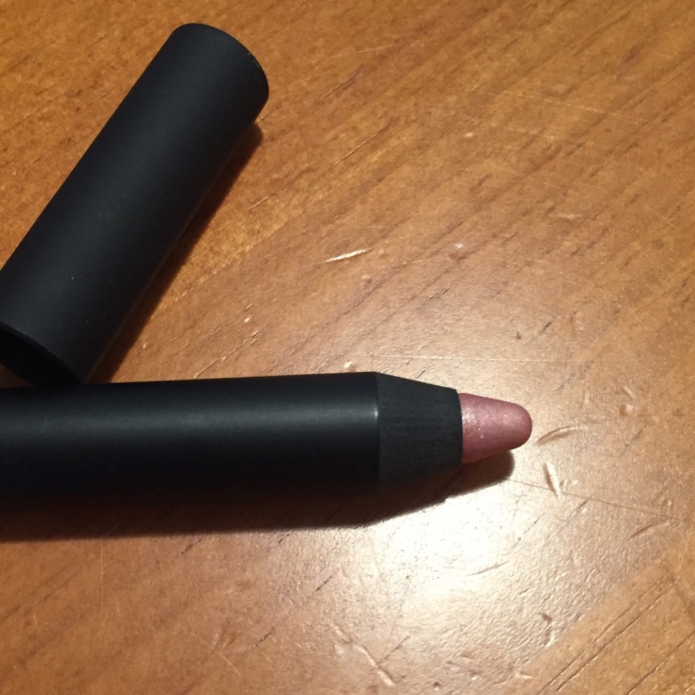 NARS Velvet Matte Lip Pencil 👄 - Picture 4 of 8